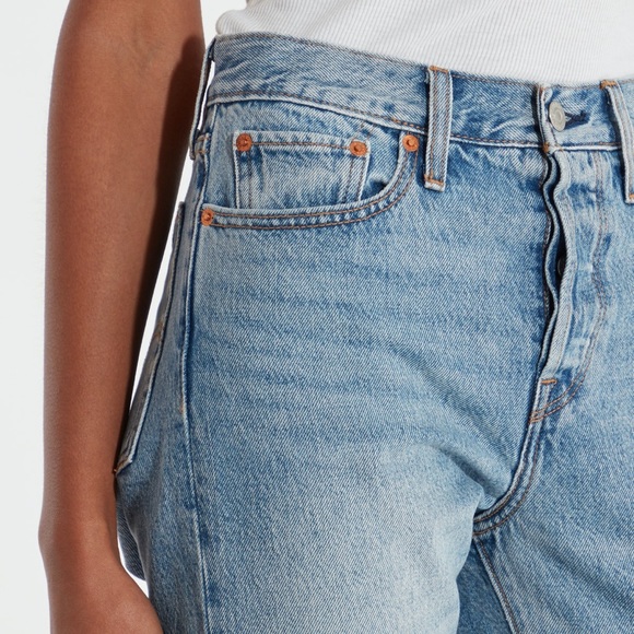 Levi’s Wedgie Cotton Hi-Rise Tapered Leg cropped Jeans - Picture 8 of 15